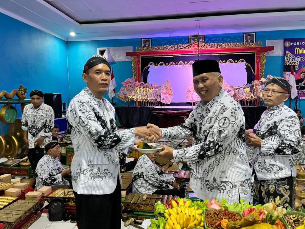 WhatsApp Image 2025-11-22 at 06.18.57 (1)