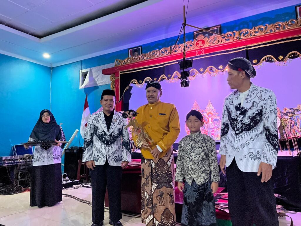 WhatsApp Image 2025-11-22 at 06.18.57